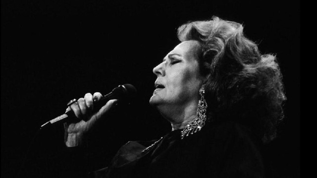 Amalia Rodrigues in concerto 1981