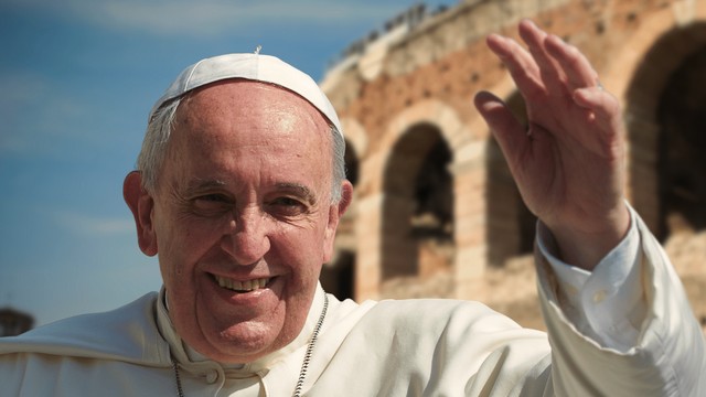 Papa Francesco presiede l'incontro Arena di Pace - Giustizia e Pace si baceranno