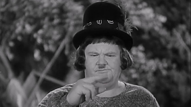 Stanlio e Ollio - La ragazza di Boemia