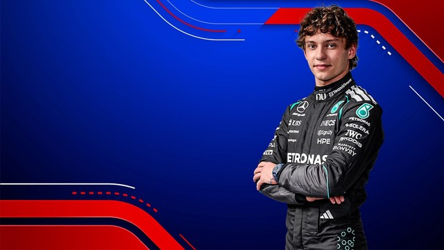 Little Italy: La Mercedes di Kimi