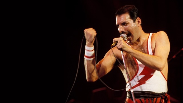 Freddie Mercury: The show must go on