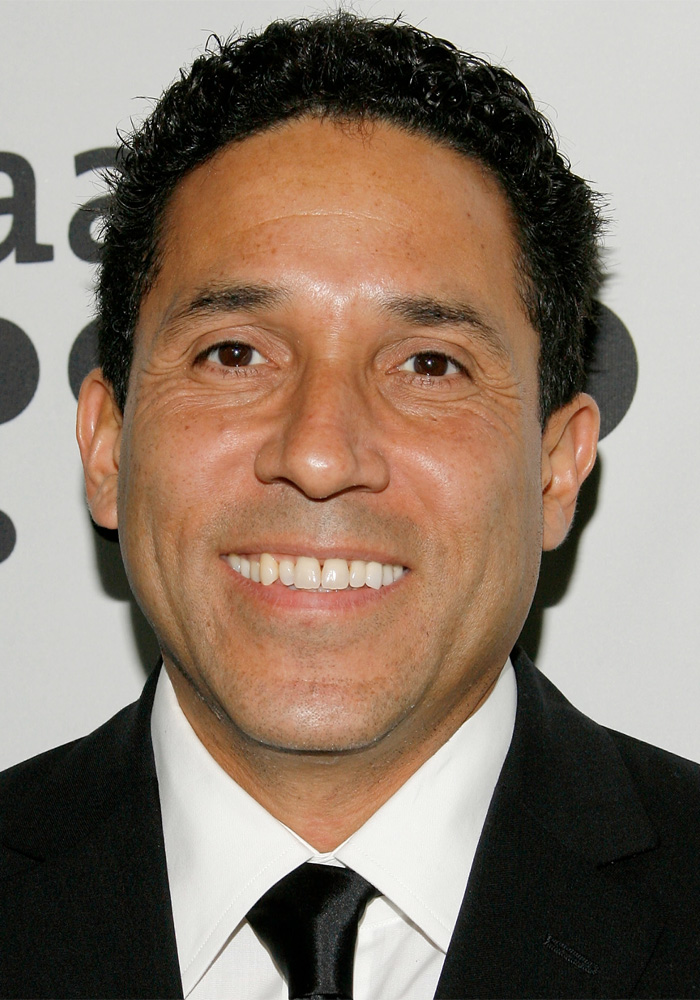 Oscar Nuñez biografia