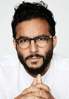 Ennis Esmer