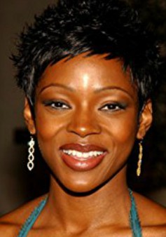 Locandina Caroline Chikezie