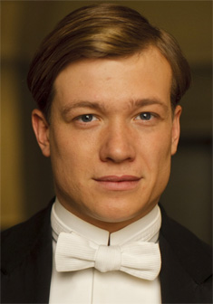Locandina Ed Speleers