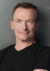 Locandina Stephen Bogaert