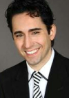 Locandina John Lloyd Young