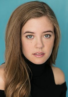 Mallory Bechtel biografia