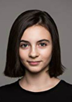 Lara McDonnell biografia