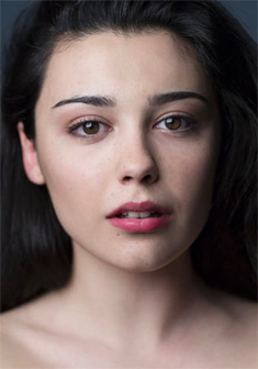 Carla Díaz biografia