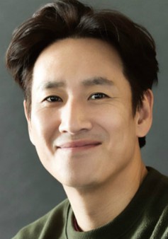 Lee Sun-kyun biografia