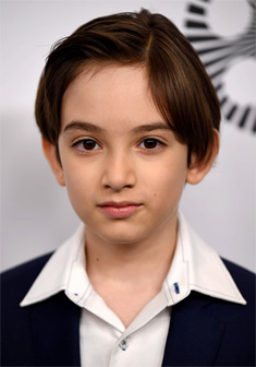 Locandina Azhy Robertson