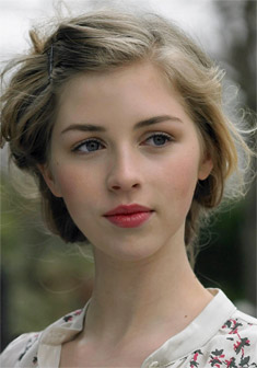 Locandina Hermione Corfield
