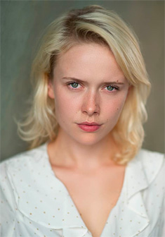 Amelia Eve biografia