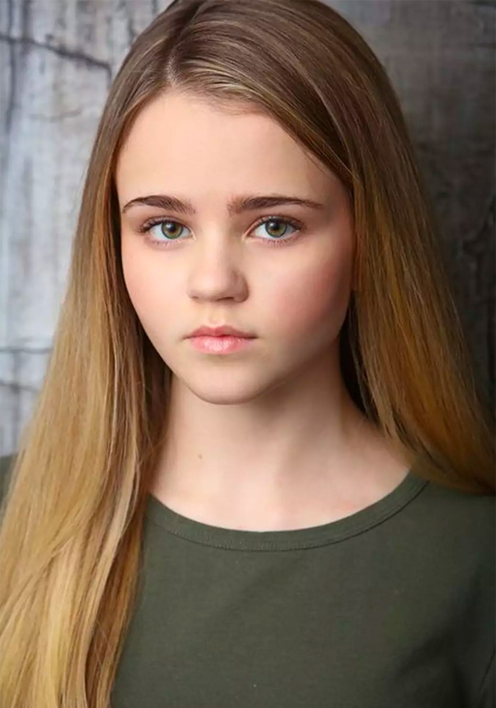 Megan Stott biografia