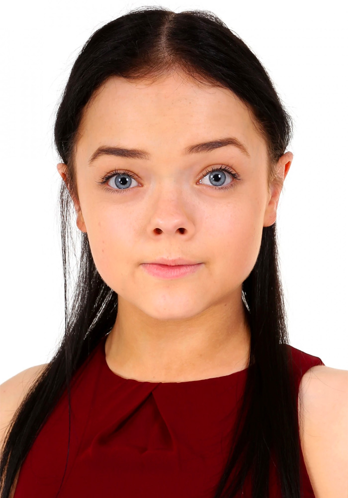 Francesca Mills biografia