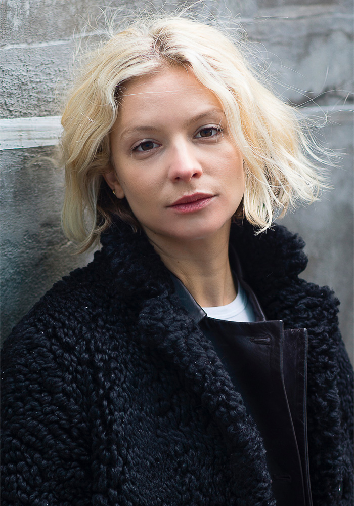 Annabelle DexterJones biografia