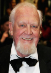 Locandina Joss Ackland