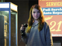 Un'auto rubata e darsi alla macchia