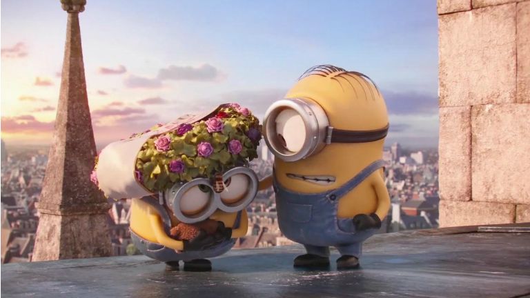 I Minion (2015) (L a R) STUART, Kevin e BOB scavare i loro nuovi gadget in ' Minions', Universal Pictures e intrattenimento di illuminazione la commedia  avventura in cui i serventi tenta di