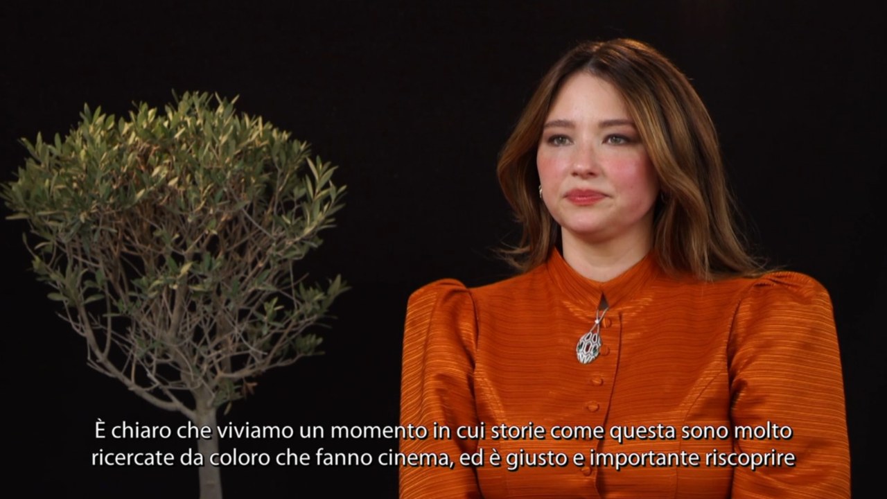 Madame Clicquot, La nostra video interista alla protagonista  del Film Haley Bennett - HD - Film (2023)