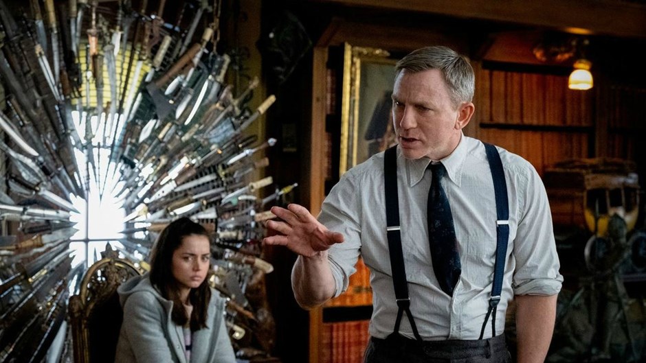 Più Daniel Craig per tutti: Rian Johnson condivide la sceneggiatura di Cena con Delitto - Knives Out