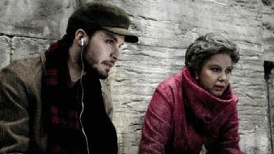 Ce n'è per tutti, presentata la commedia corale diretta da Luciano Melchionna