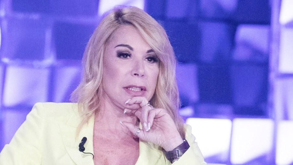Amici 23, Anna Pettinelli rompe il silenzio sul rapporto con Maria De Filippi e sulla nuova classe: "Sono certa che..."