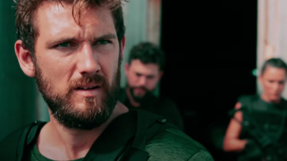 Black Noise, Alex Pettyfer lotta contro una forza invisibile nel primo trailer del film