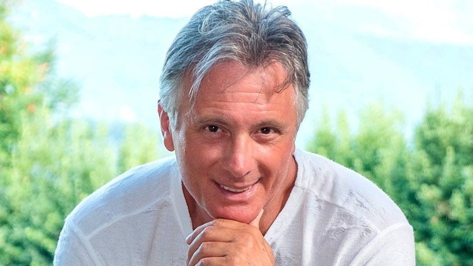 Uomini e Donne, parla Giorgio Manetti: "Maurizio ha 49 anni, non può essere interessato a Gemma, Tina? Resta una bulla"