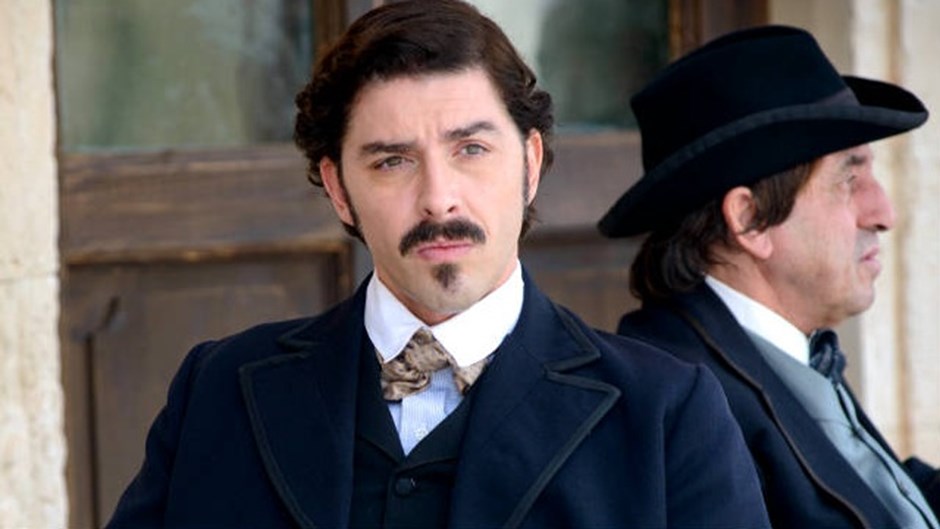 La Mossa del Cavallo: Stasera su Rai1 il film tratto dal romanzo di Andrea Camilleri