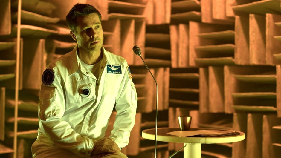 Ad Astra: il regista James Gray ci parla delle sfide affrontate da lui e Brad Pitt sul set