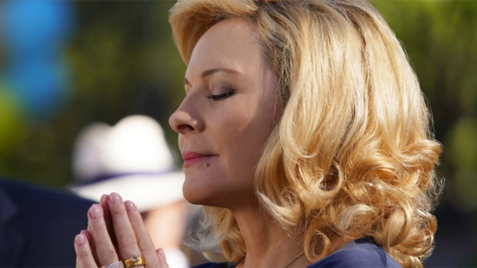 Ordinate Filthy Rich con Kim Cattrall, l'adattamento de Il collezionista di ossa e altre 6 nuove serie tv