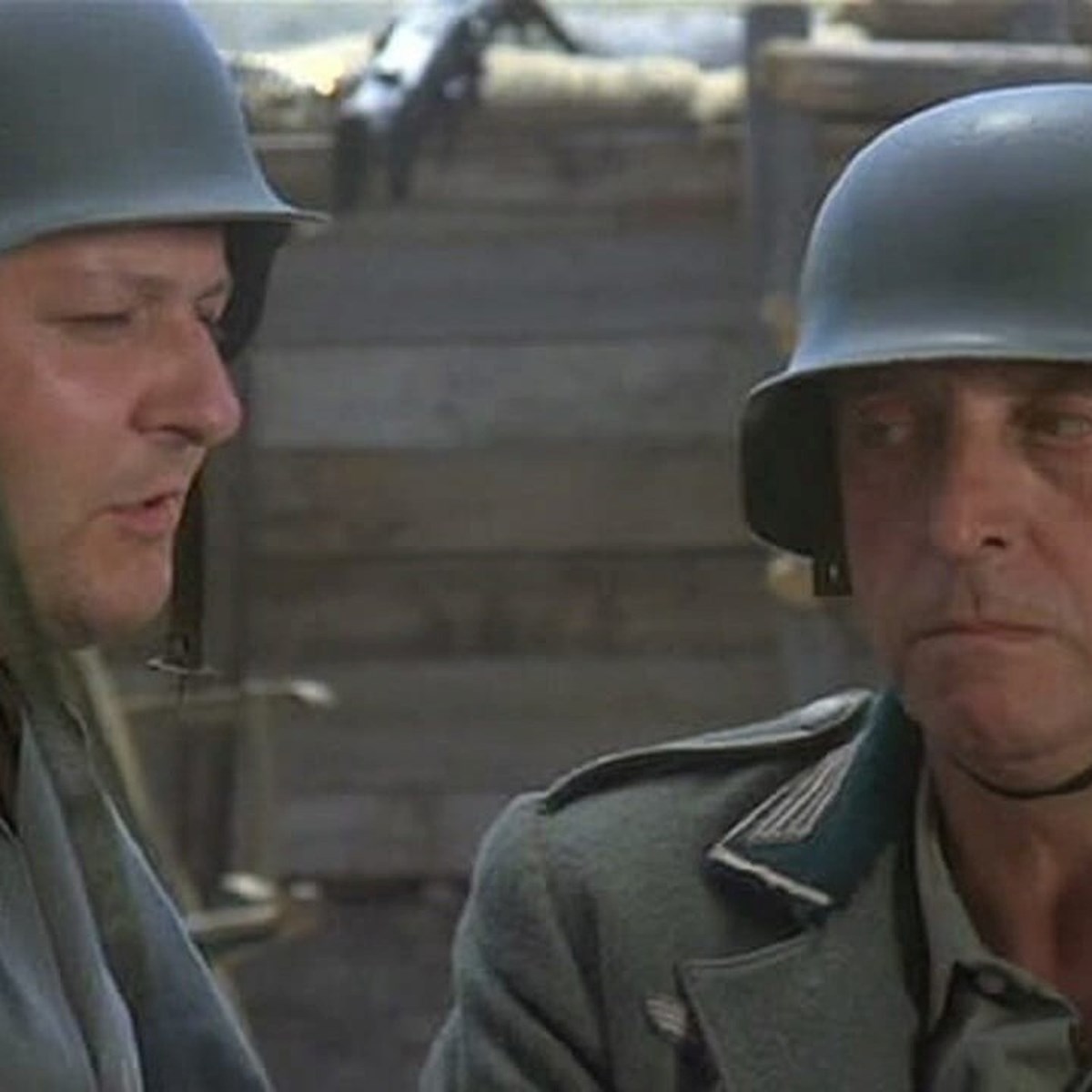 STURMTRUPPEN 2 - TUTTI AL FRONTE - Film (1982)
