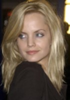 Mena Suvari
