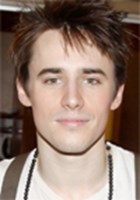 Reeve Carney