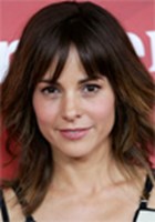 Stephanie Szostak