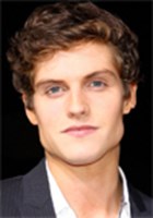 Daniel Sharman
