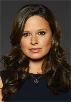 Katie Lowes
