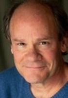 Ethan Phillips