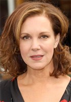 Elizabeth Perkins