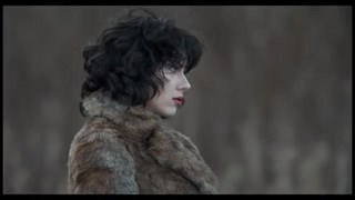Under the skin Il trailer ufficiale del film con Scarlett Johansson