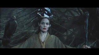 Maleficent: Clip italiana - La Regina della brughiera