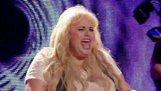 Pitch Perfect 2: Clip italiana del film - Le Barden Bellas sul palco del campionato mondiale