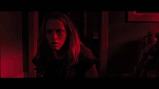 Lights Out - Terrore nel buio: Clip in italiano dal film: "Interruttore" - HD