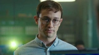 Snowden Trailer italiano del film - HD