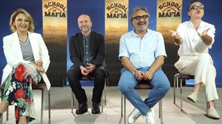School of Mafia La nostra Intervista a Alessandro Pondi, Paola Minaccioni, Gianfranco Gallo e Maurizio Lombardi - HD