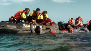 Open Arms - La legge del mare: Il Trailer Italiano Ufficiale del Film - HD