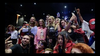 Thor: Love and Thunder Natalie Portman sorprende i fan a Roma - HD
