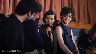 Il Video Saluto di Timothée Chalamet e Taylor Russell al pubblico italiano- HD